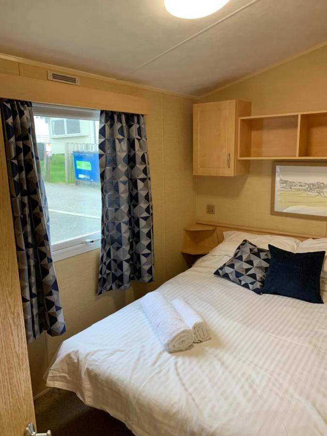 Newquay Bay Porth Caravan Hotel Exterior foto