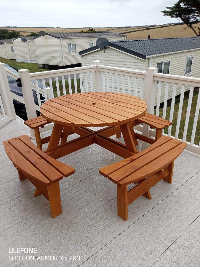 Newquay Bay Porth Caravan Hotel Exterior foto