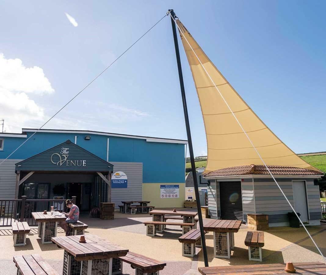 Newquay Bay Porth Caravan Hotel Exterior foto
