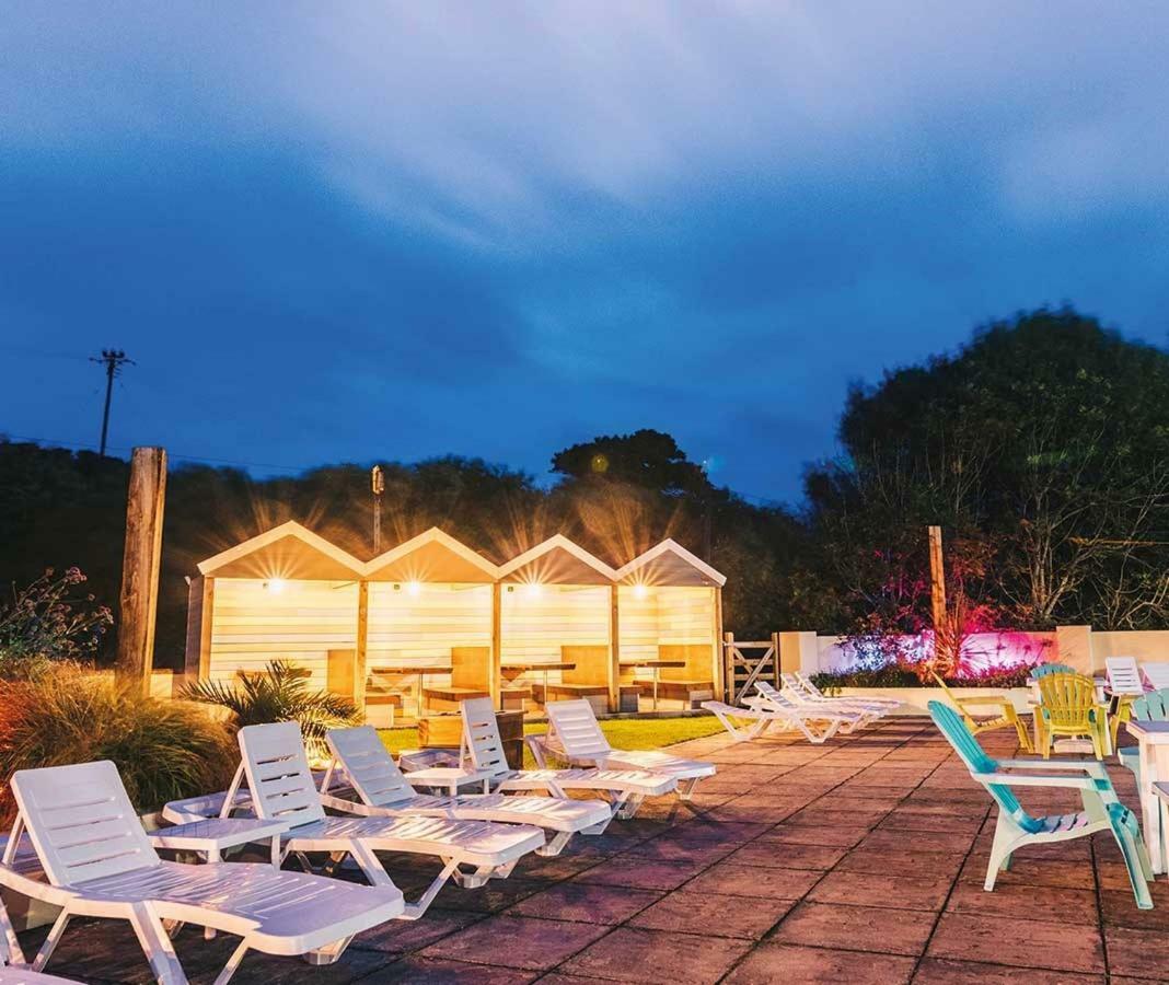 Newquay Bay Porth Caravan Hotel Exterior foto